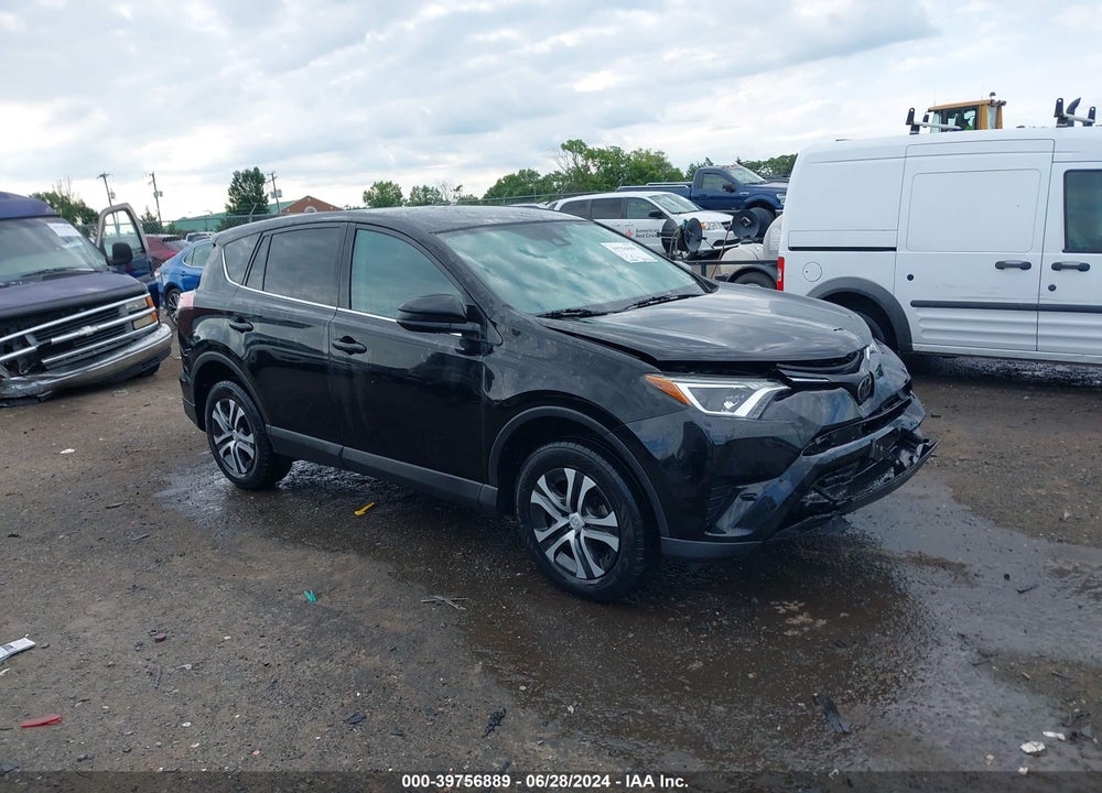 2018 TOYOTA RAV4 LE VIN: 2T3BFREV4JW739692