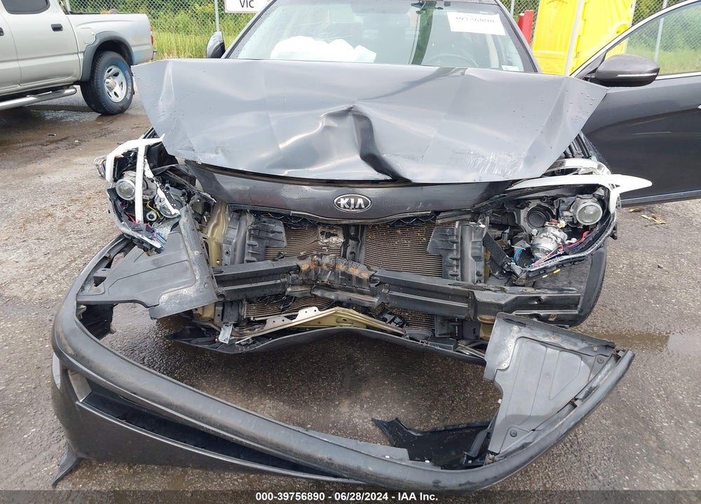 2015 KIA CADENZA PREMIUM VIN: KNALN4D72F5184735