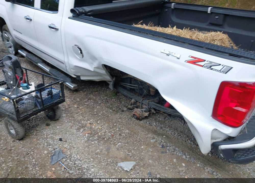 2018 CHEVROLET SILVERADO 1500 2LZ VIN: 1GCVKSEC5JZ372333