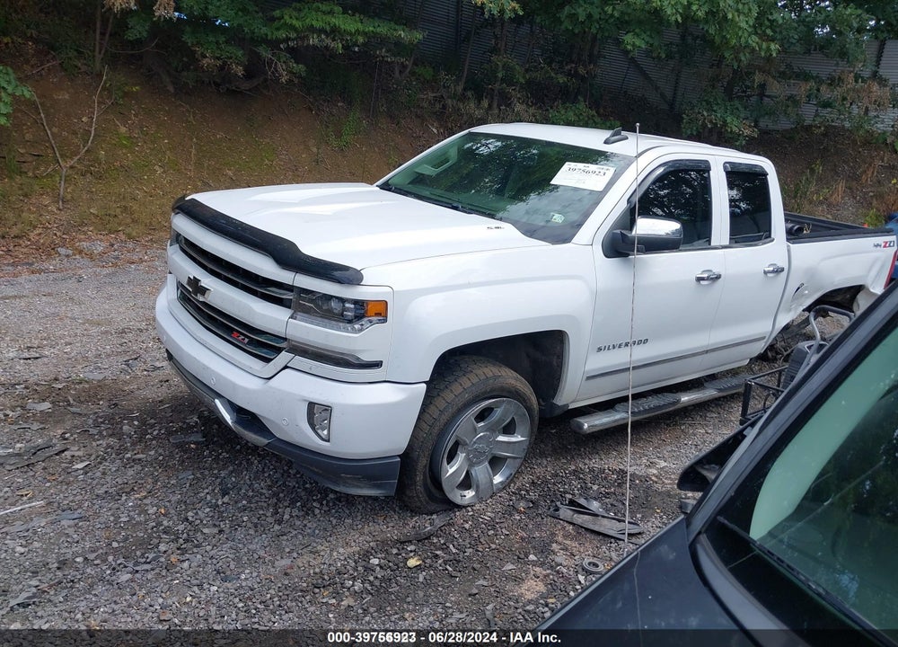 2018 CHEVROLET SILVERADO 1500 2LZ VIN: 1GCVKSEC5JZ372333