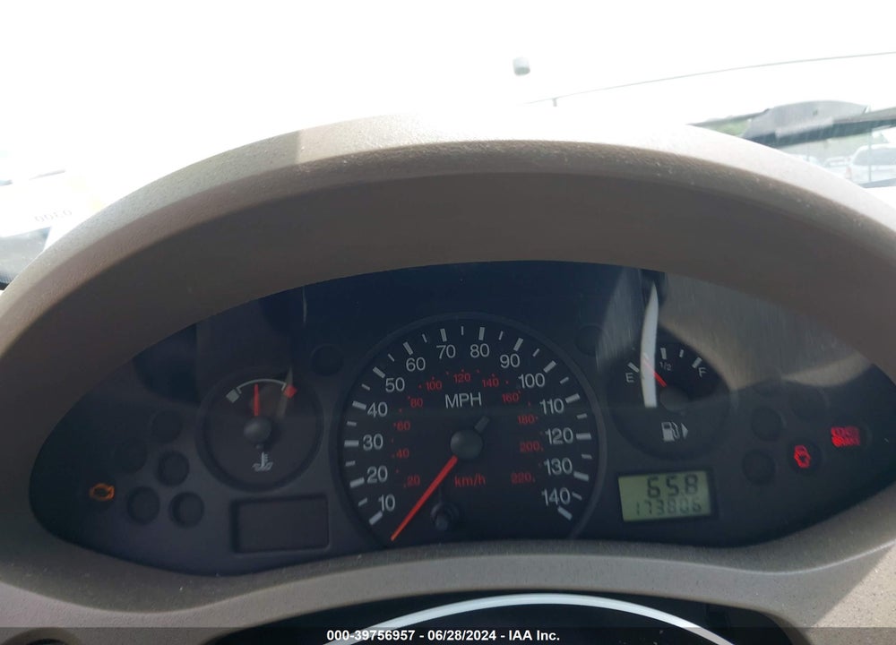 2007 FORD FOCUS S/SE/SES VIN: 1FAFP34N27W200596