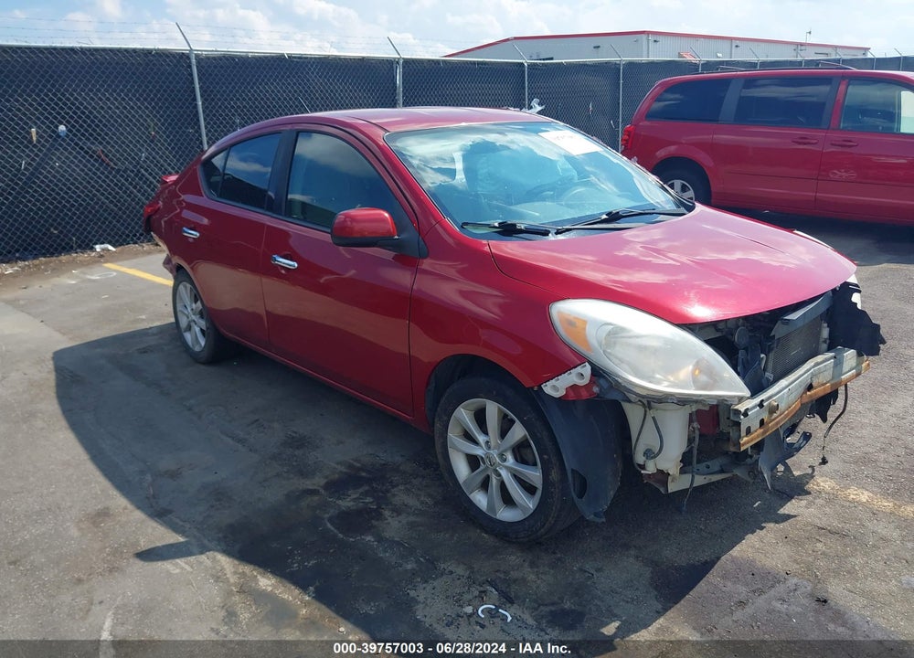 2014 NISSAN VERSA 1.6 SL VIN: 3N1CN7AP9EL853495