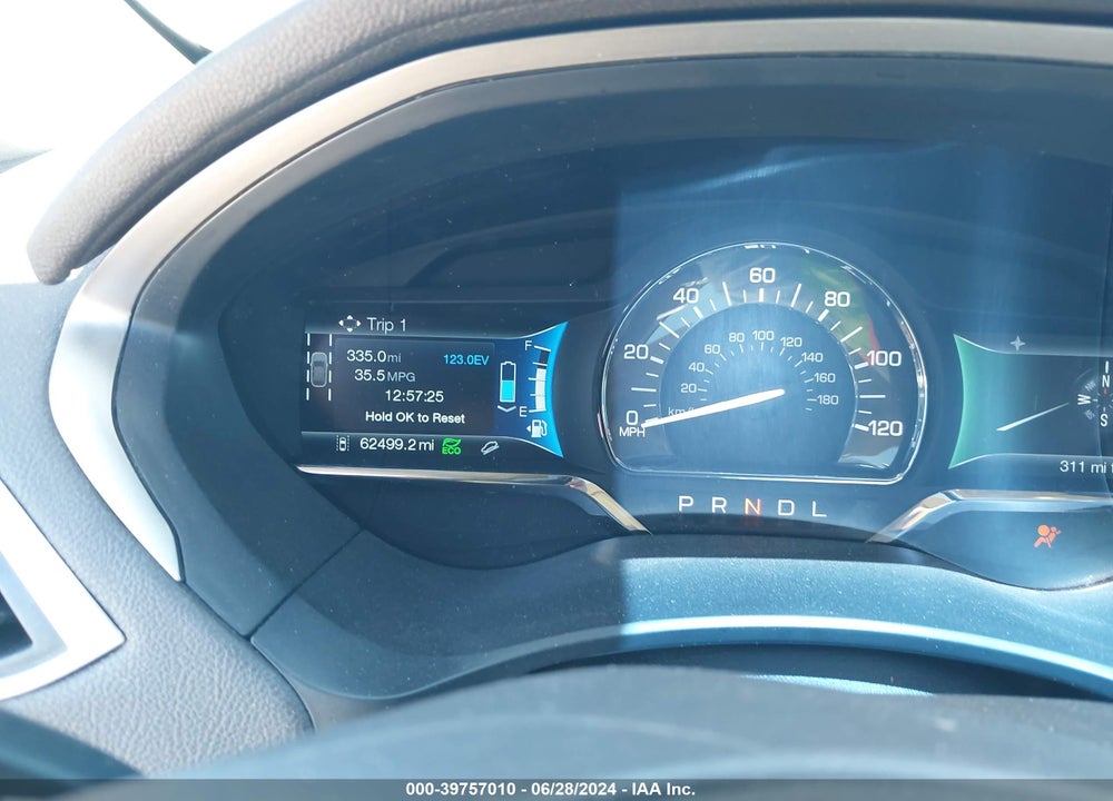 2016 LINCOLN MKZ HYBRID VIN: 3LN6L2LU2GR606661