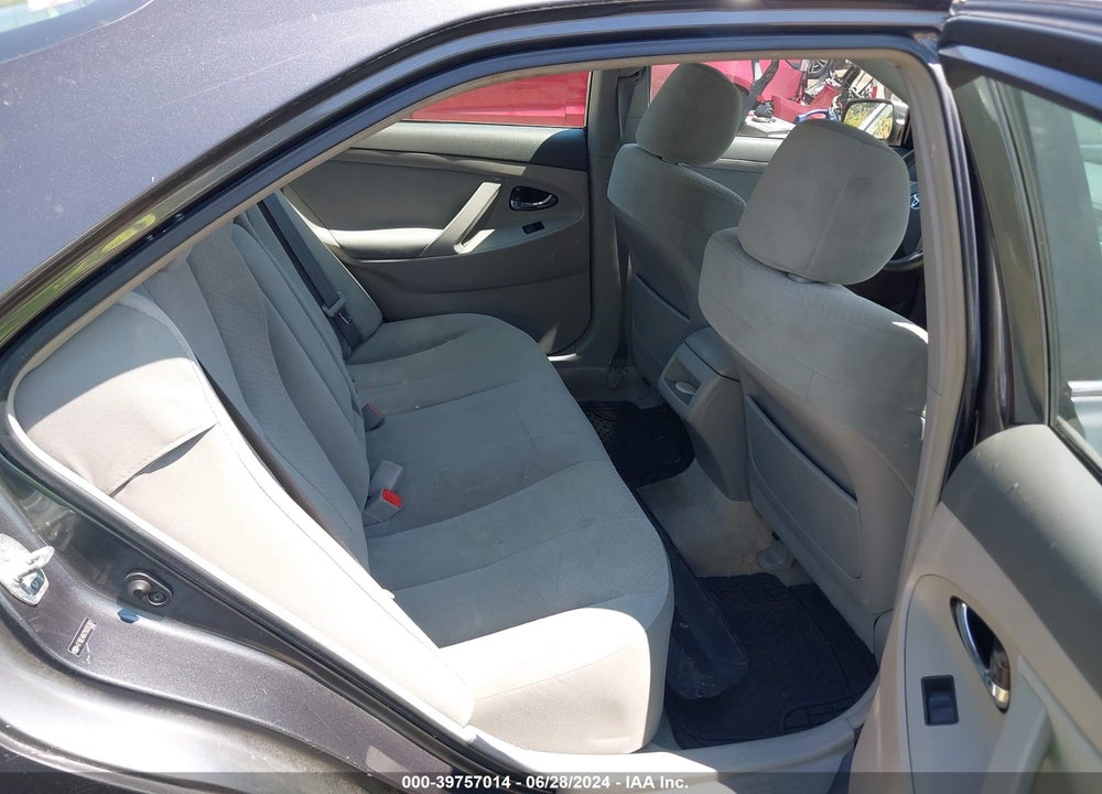 2009 TOYOTA CAMRY LE VIN: 4T1BE46K79U265901