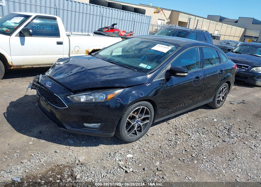 2017 FORD FOCUS SEL VIN: 1FADP3H27HL266569