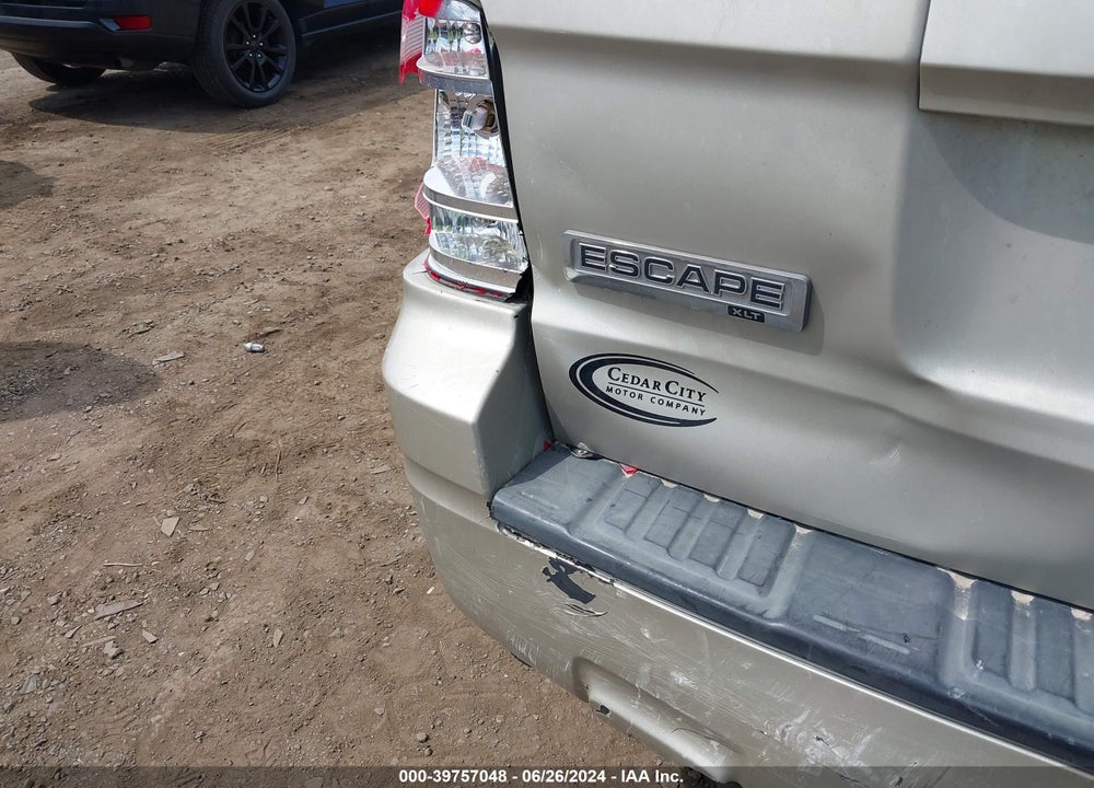 2010 FORD ESCAPE XLT VIN: 1FMCU0D73AKC16368