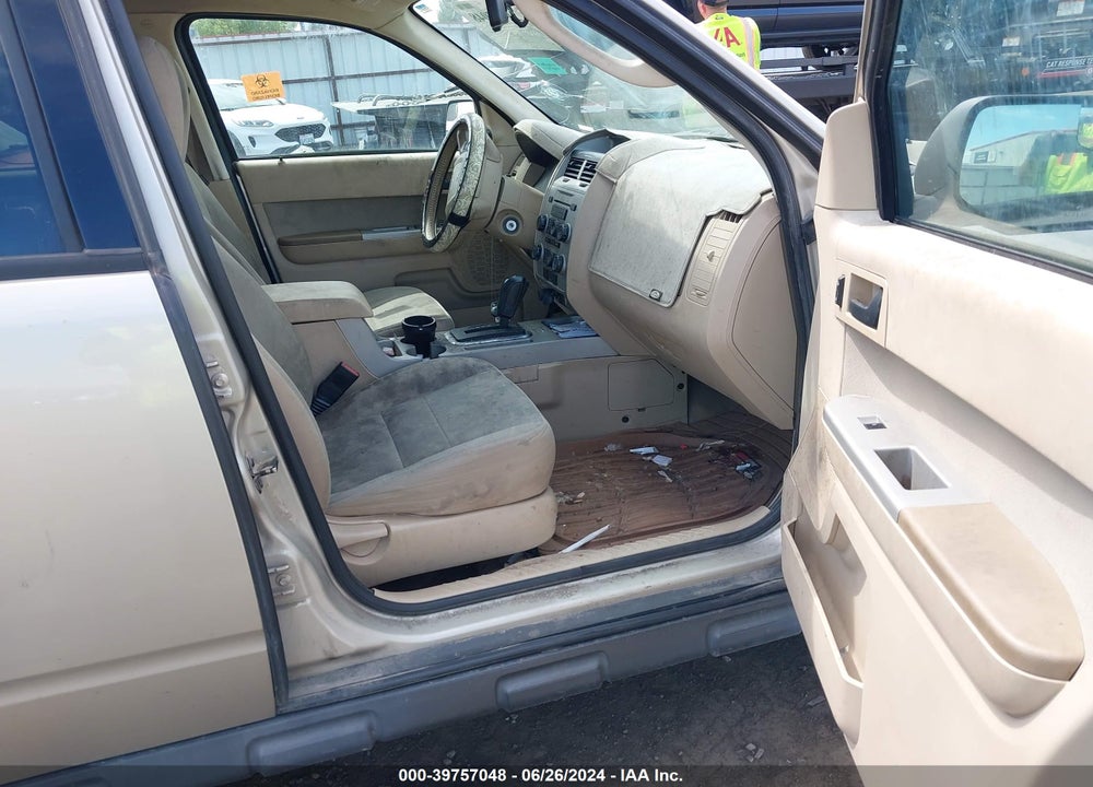 2010 FORD ESCAPE XLT VIN: 1FMCU0D73AKC16368