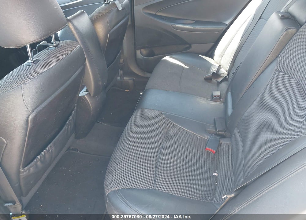 2012 HYUNDAI SONATA SE VIN: 5NPEC4AC2CH367955