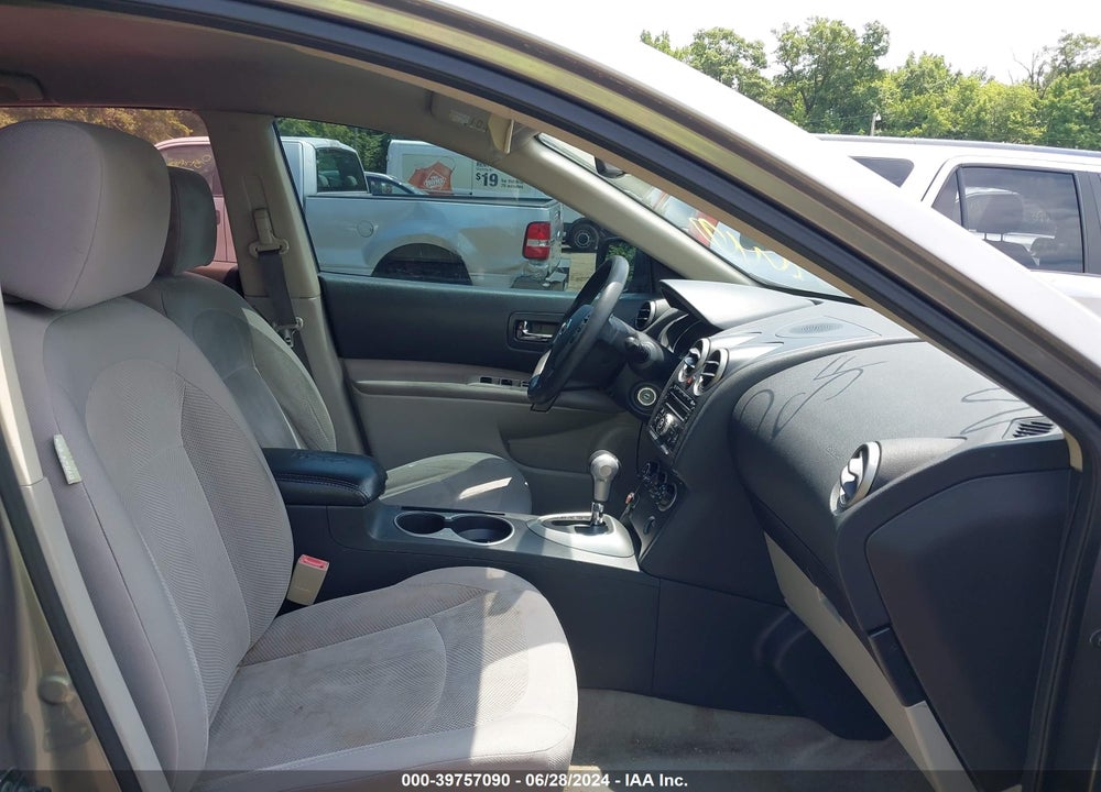 2011 NISSAN ROGUE S VIN: JN8AS5MV3BW671412
