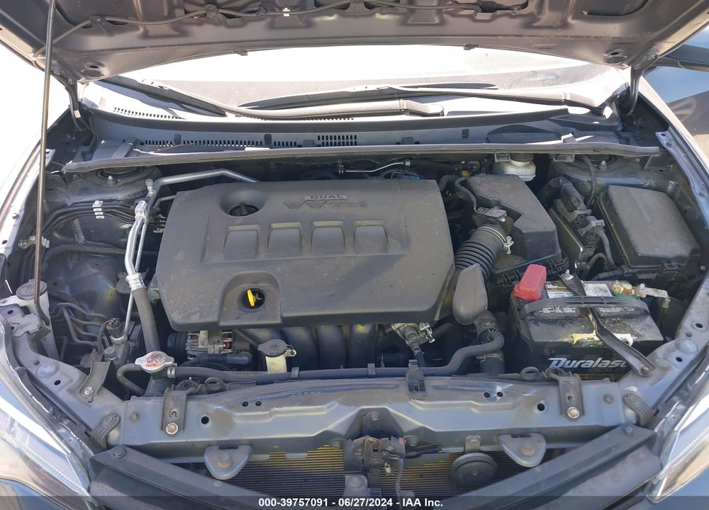 2018 TOYOTA COROLLA LE VIN: 5YFBURHE3JP813938