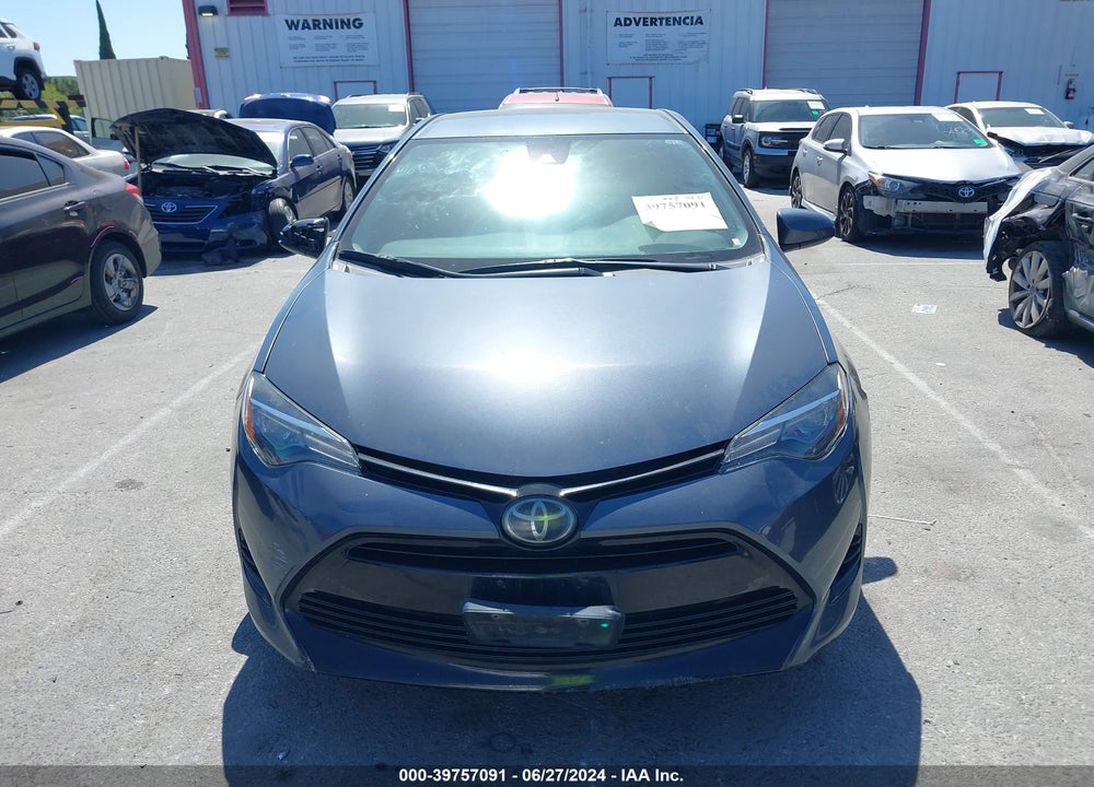 2018 TOYOTA COROLLA LE VIN: 5YFBURHE3JP813938