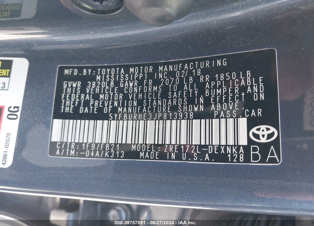2018 TOYOTA COROLLA LE VIN: 5YFBURHE3JP813938