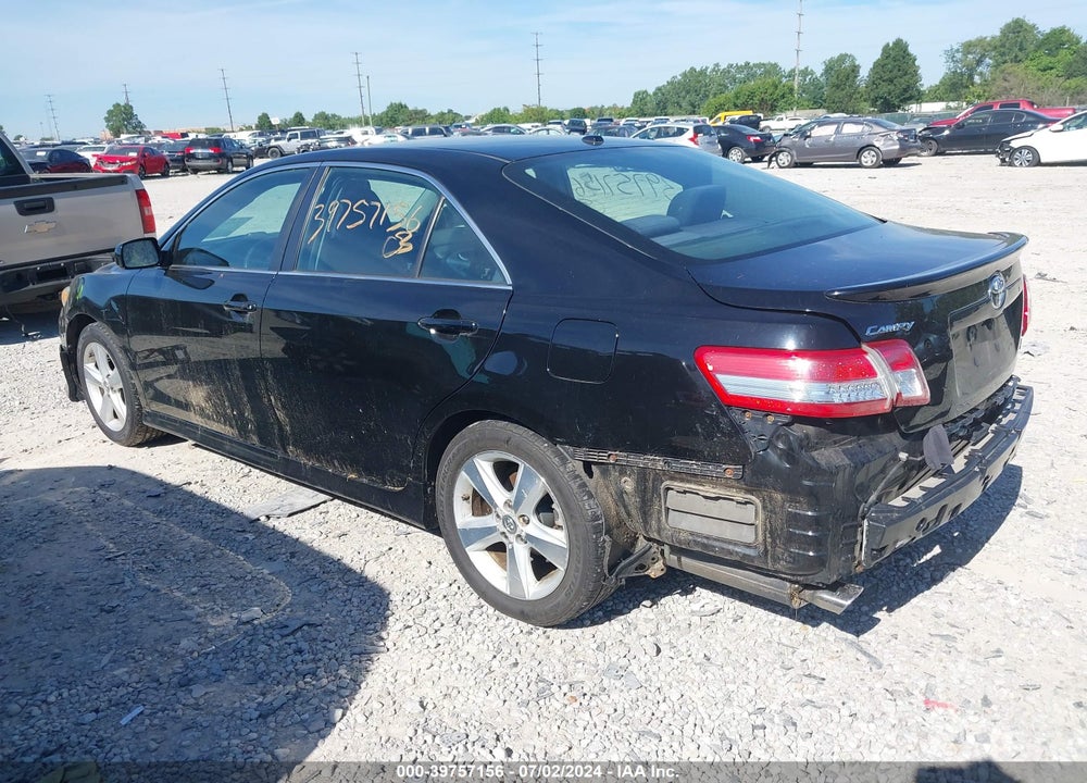 2011 TOYOTA CAMRY SE VIN: 4T1BF3EKXBU212205