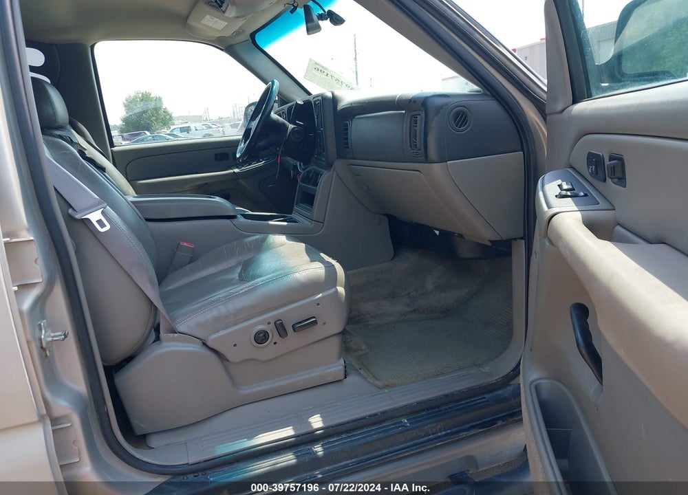 2004 CHEVROLET SUBURBAN 1500 Z71 VIN: 3GNFK16T34G195371