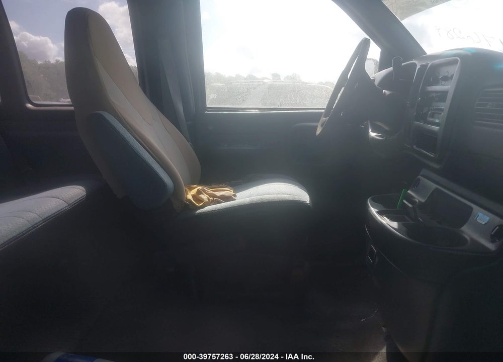 2000 GMC SAVANA STANDARD VIN: 1GJHG39R6Y1176289
