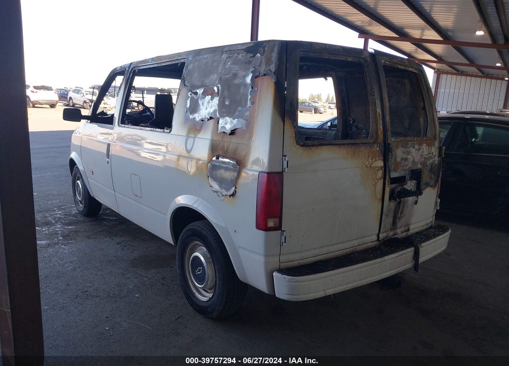 1991 CHEVROLET ASTRO VIN: 1GNDM15Z1MB153085