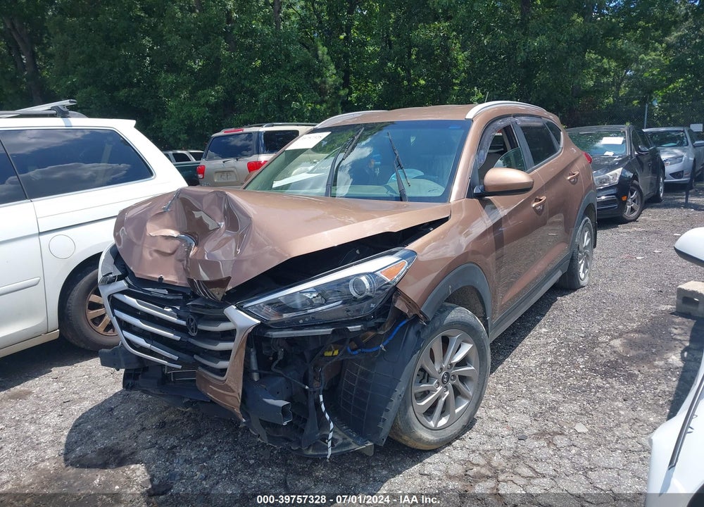 2017 HYUNDAI TUCSON SE VIN: KM8J3CA48HU381482