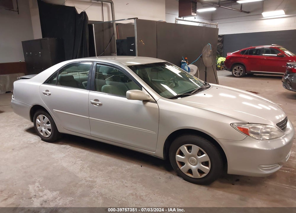 2004 TOYOTA CAMRY LE VIN: 4T1BE32K14U892599