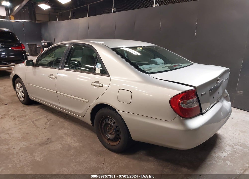 2004 TOYOTA CAMRY LE VIN: 4T1BE32K14U892599