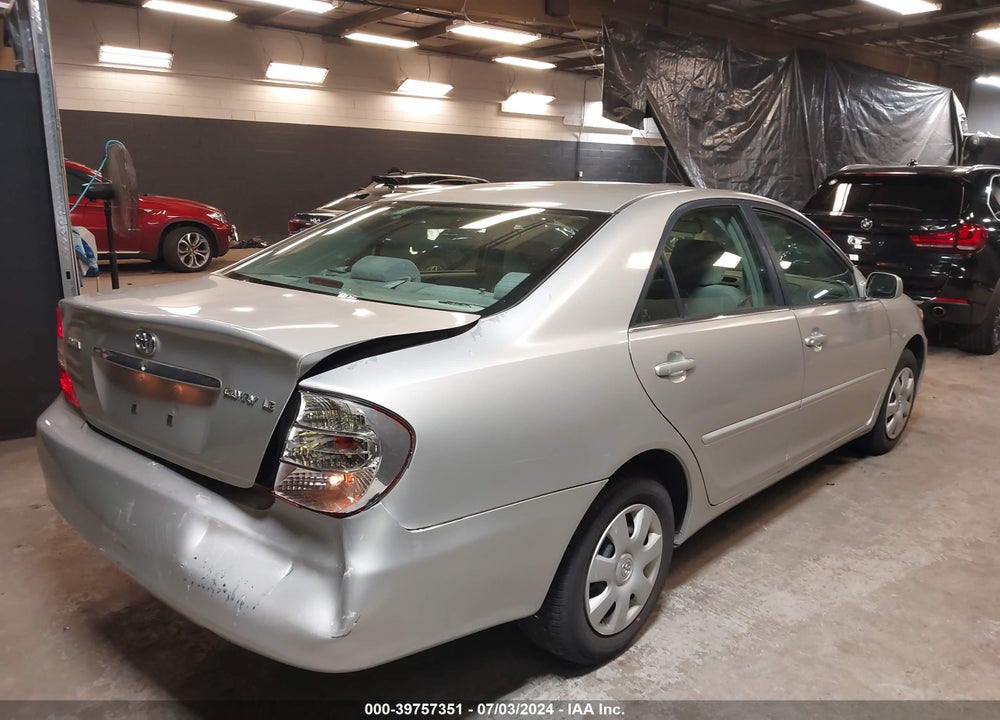 2004 TOYOTA CAMRY LE VIN: 4T1BE32K14U892599