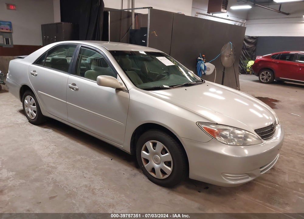 2004 TOYOTA CAMRY LE VIN: 4T1BE32K14U892599