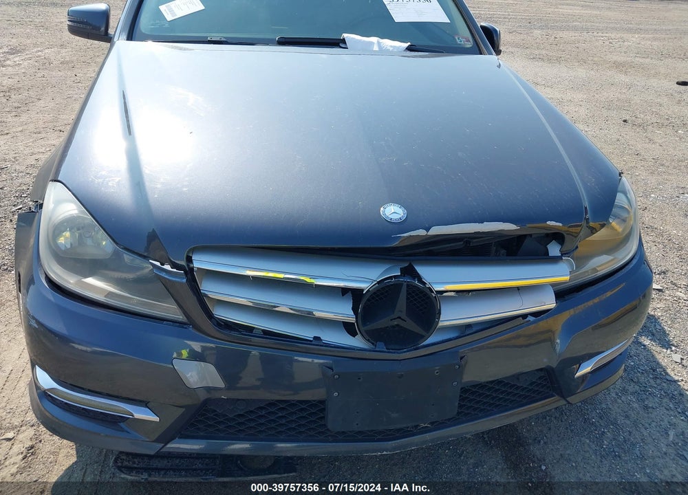 2013 MERCEDES-BENZ C 300 LUXURY 4MATIC/SPORT 4MATIC VIN: WDDGF8AB1DR288100