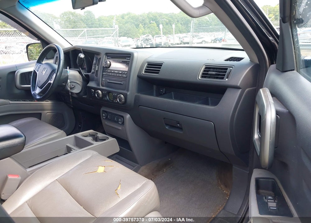 2011 HONDA RIDGELINE RTL VIN: 5FPYK1F54BB001959