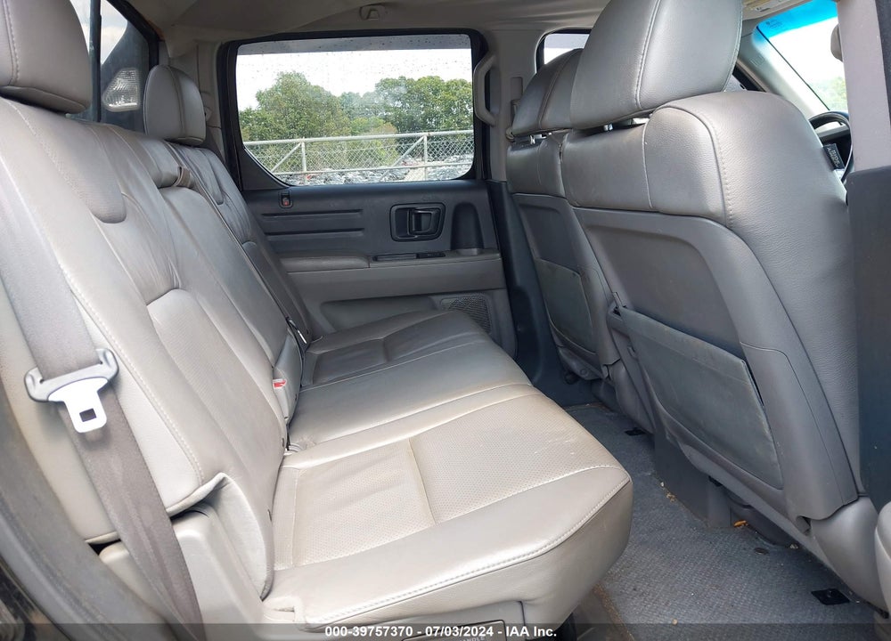 2011 HONDA RIDGELINE RTL VIN: 5FPYK1F54BB001959