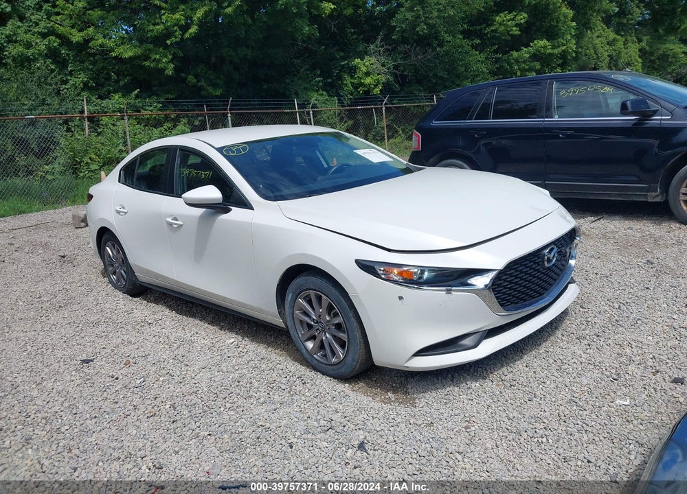 2019 MAZDA 3 VIN: JM1BPABLXK1123707