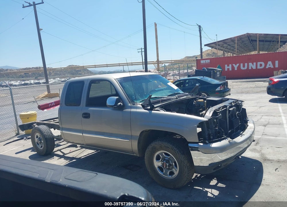 1999 GMC SIERRA 1500 SLE VIN: 1GTEC19TXXZ516078