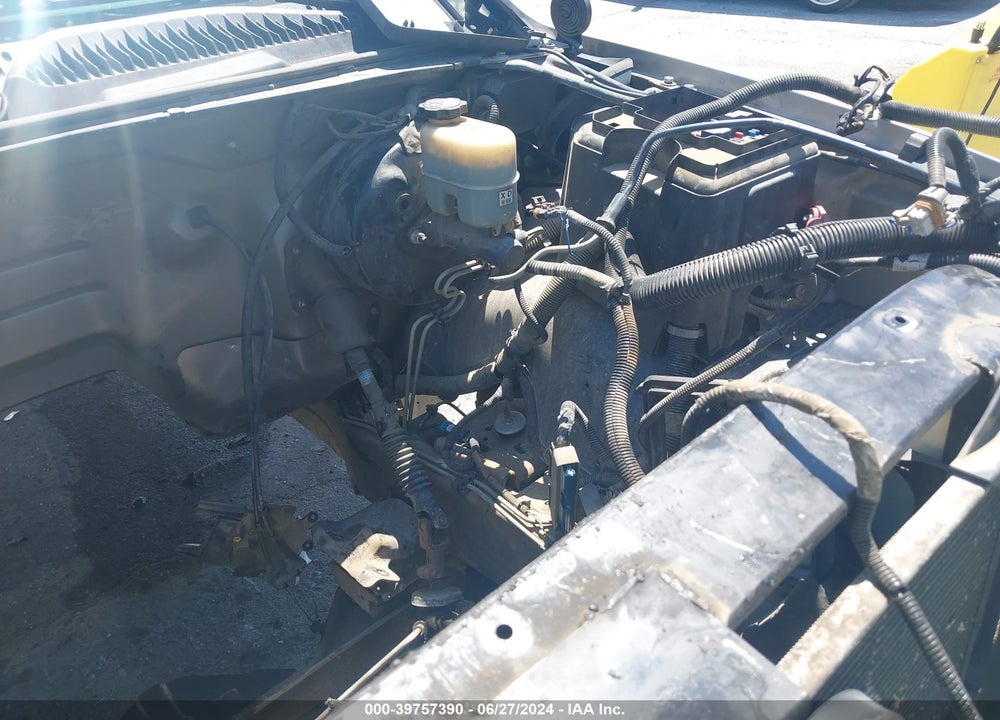 1999 GMC SIERRA 1500 SLE VIN: 1GTEC19TXXZ516078
