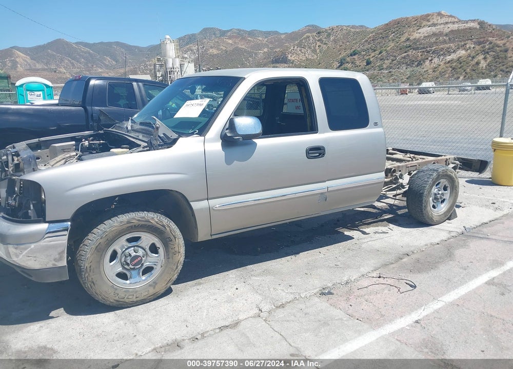1999 GMC SIERRA 1500 SLE VIN: 1GTEC19TXXZ516078
