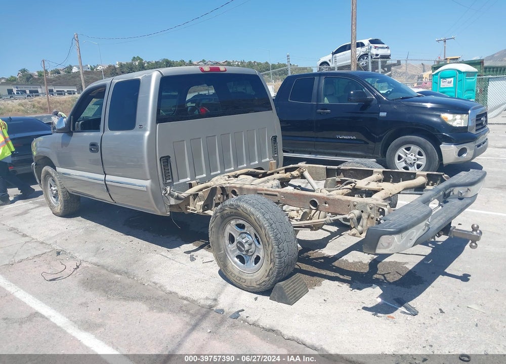 1999 GMC SIERRA 1500 SLE VIN: 1GTEC19TXXZ516078