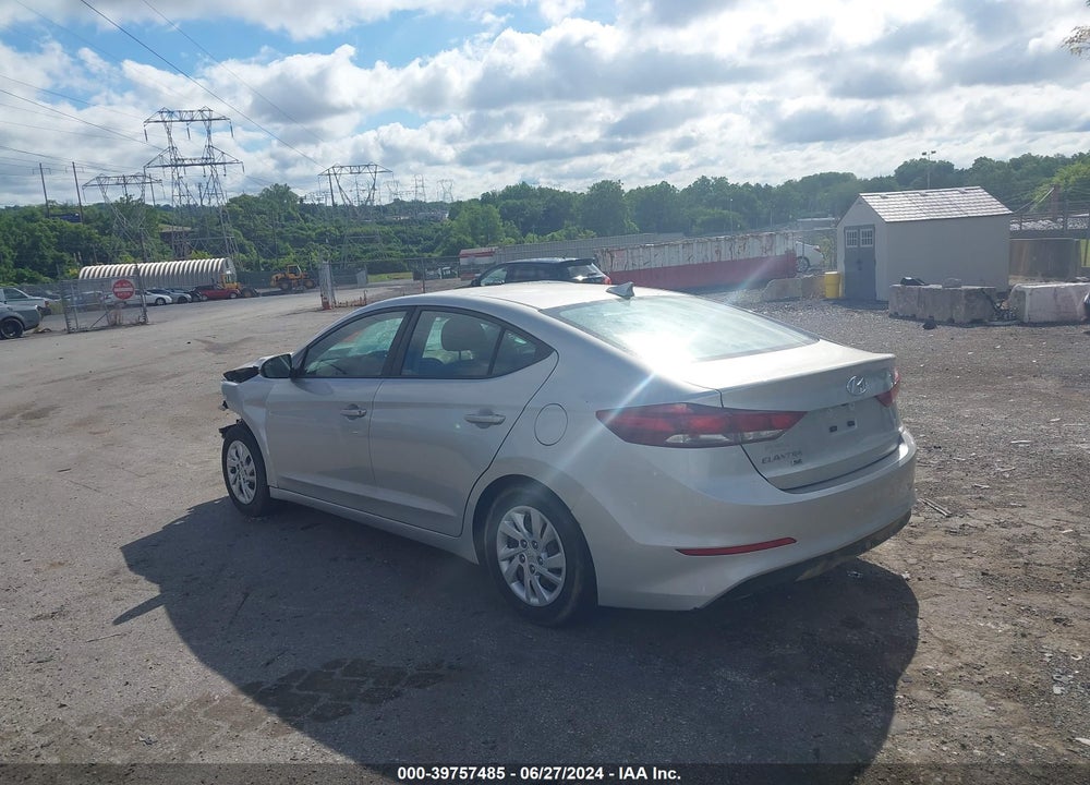 2018 HYUNDAI ELANTRA SE VIN: 5NPD74LF5JH401858