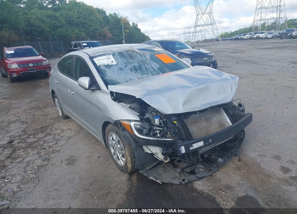 2018 HYUNDAI ELANTRA SE VIN: 5NPD74LF5JH401858