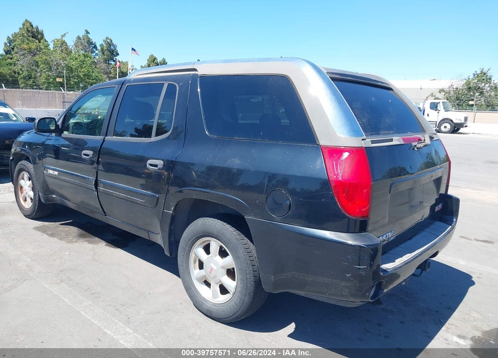2004 GMC ENVOY XUV SLE VIN: 1GKES12S746198829