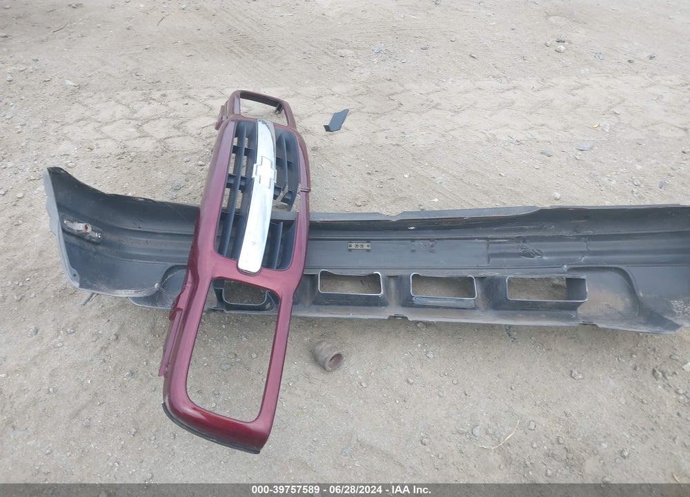 2002 CHEVROLET TRACKER HARD TOP BASE VIN: 2CNBE13C426923707