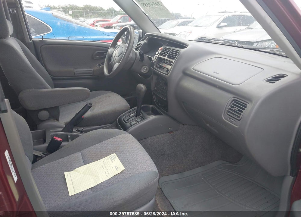 2002 CHEVROLET TRACKER HARD TOP BASE VIN: 2CNBE13C426923707