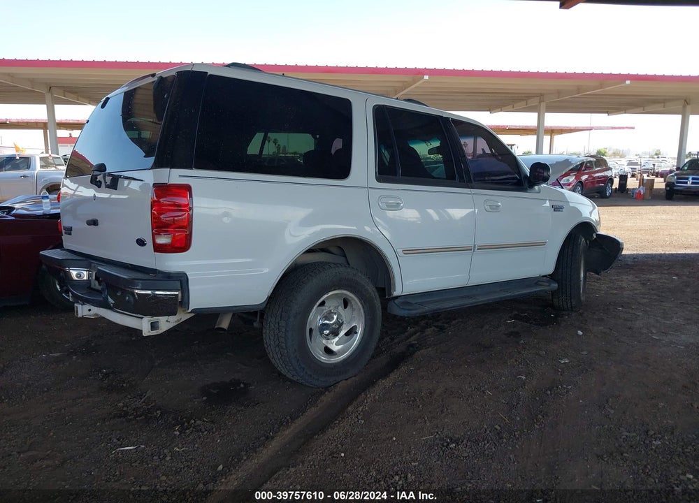 2000 FORD EXPEDITION XLT VIN: 1FMFU16L1YLB49061