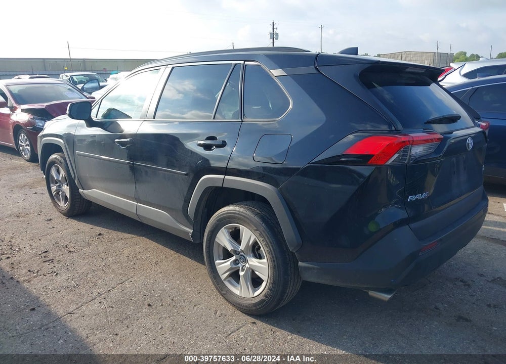 2020 TOYOTA RAV4 XLE VIN: 2T3W1RFV1LW073537
