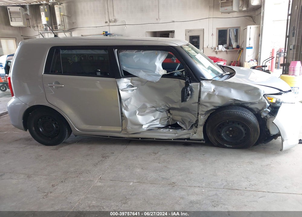 2013 SCION XB VIN: JTLZE4FEXDJ042991