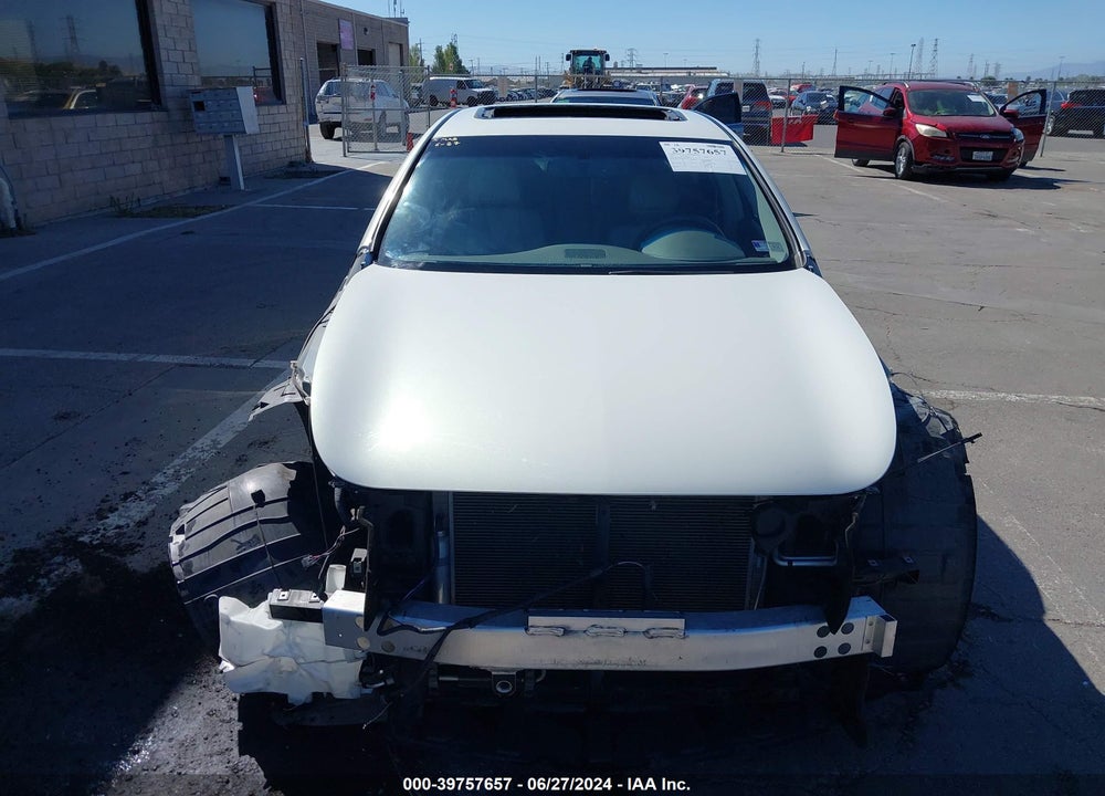 2015 INFINITI Q40 VIN: JN1CV6AP1FM580912