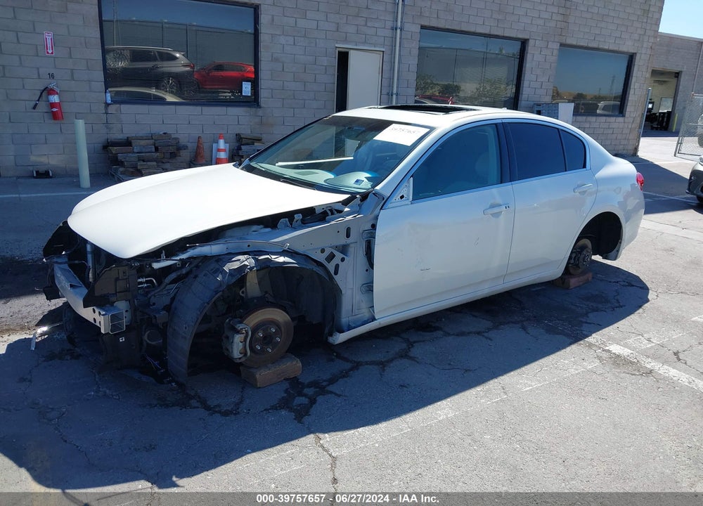 2015 INFINITI Q40 VIN: JN1CV6AP1FM580912