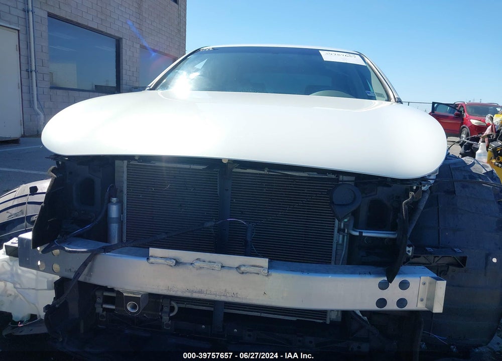 2015 INFINITI Q40 VIN: JN1CV6AP1FM580912