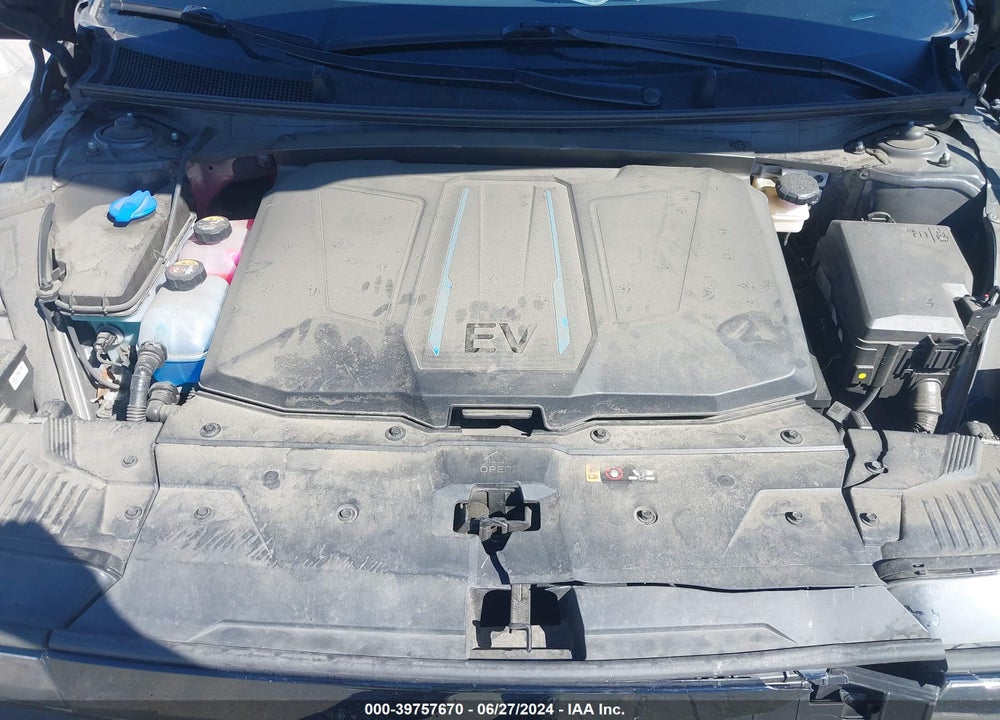 2022 HYUNDAI IONIQ 5 SEL VIN: KM8KNDAF4NU093783