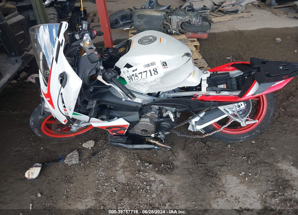 2024 APRILIA RS 660 EXTREMA VIN: ZD4KSUR09RS000470