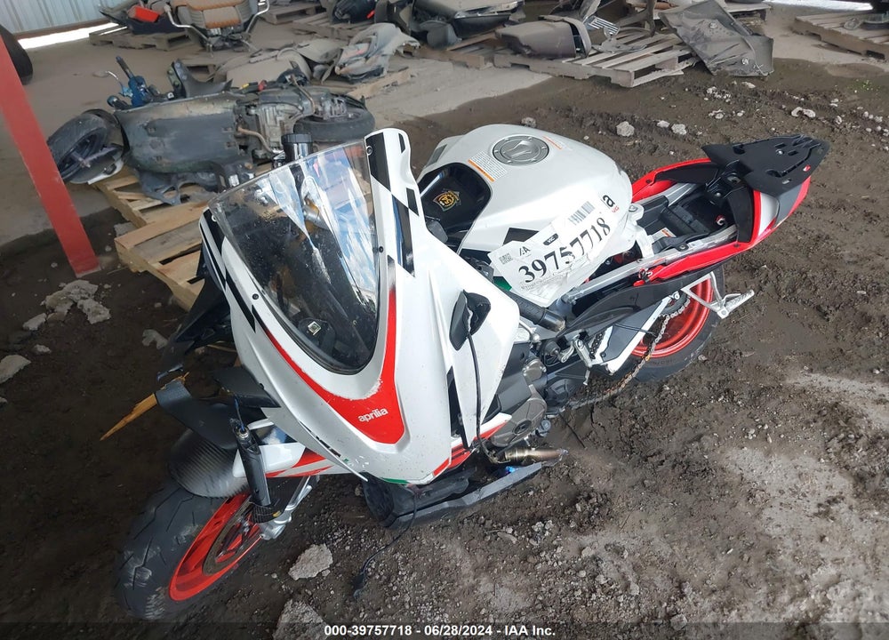 2024 APRILIA RS 660 EXTREMA VIN: ZD4KSUR09RS000470