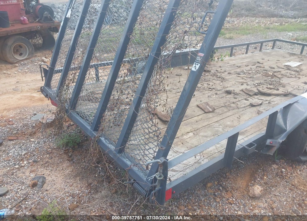 2022 LAMAR TRAILERS FLATBED TRAILER VIN: 5RVUC1825NP106582
