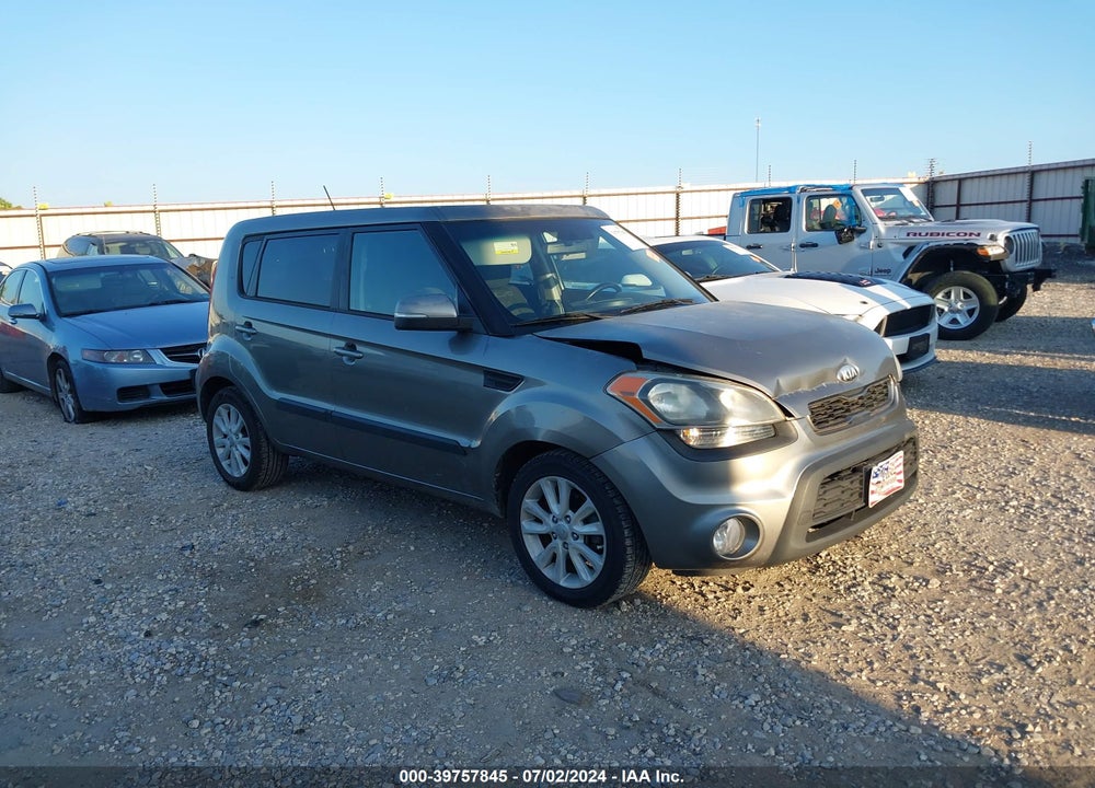 2013 KIA SOUL VIN: KNDJT2A68D7566589