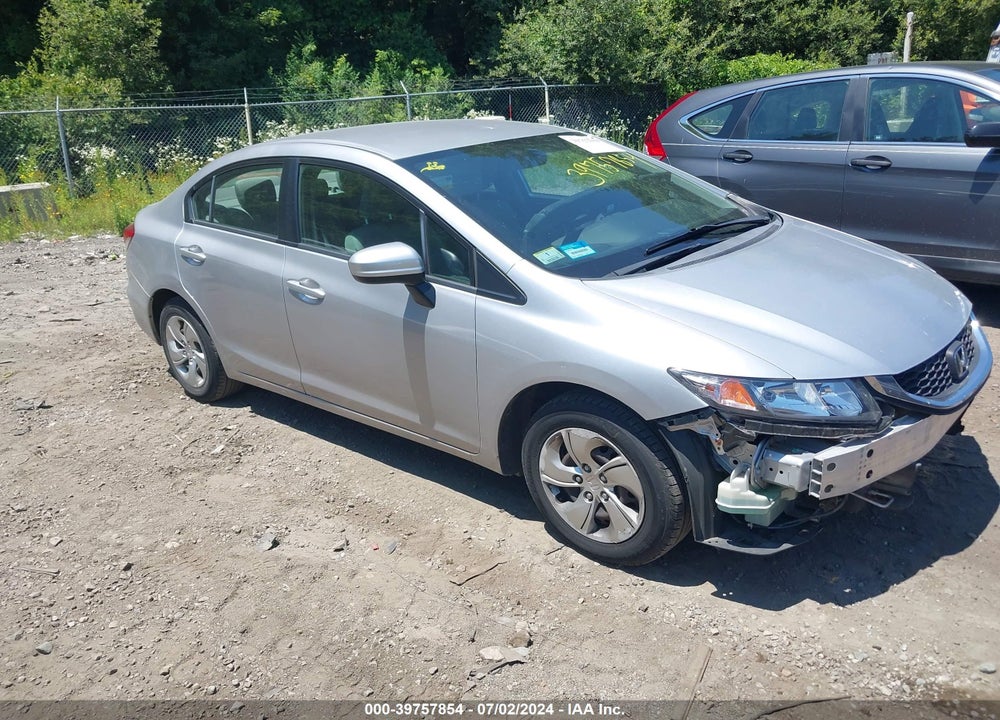 2015 HONDA CIVIC LX VIN: 19XFB2F54FE234323